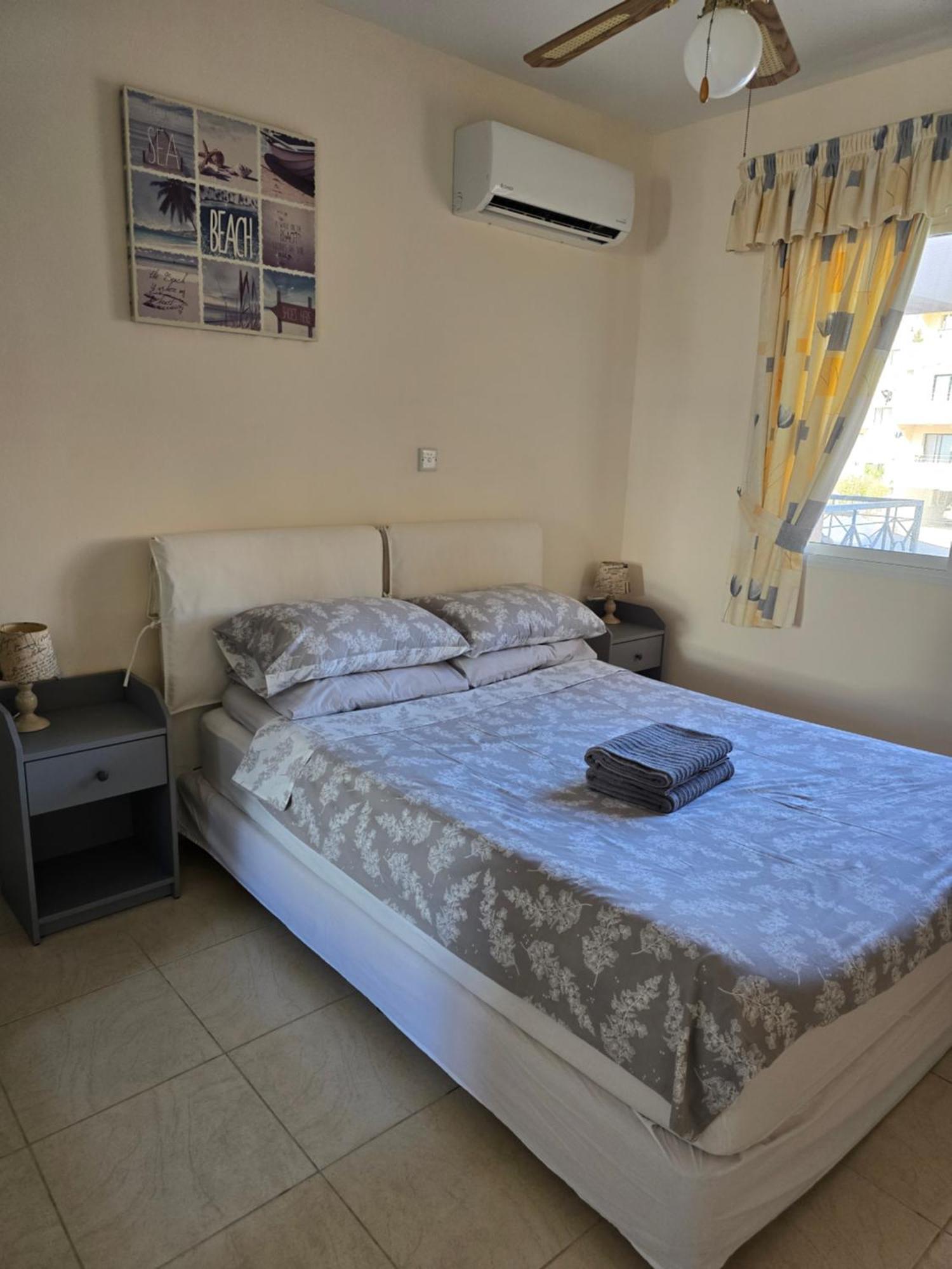 The Paphos Pafia 2 Apartment Luaran gambar