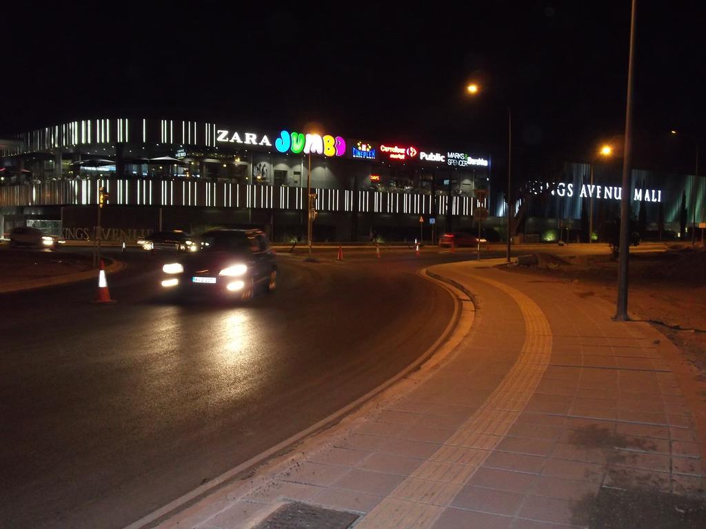 The Paphos Pafia 2 Apartment Luaran gambar