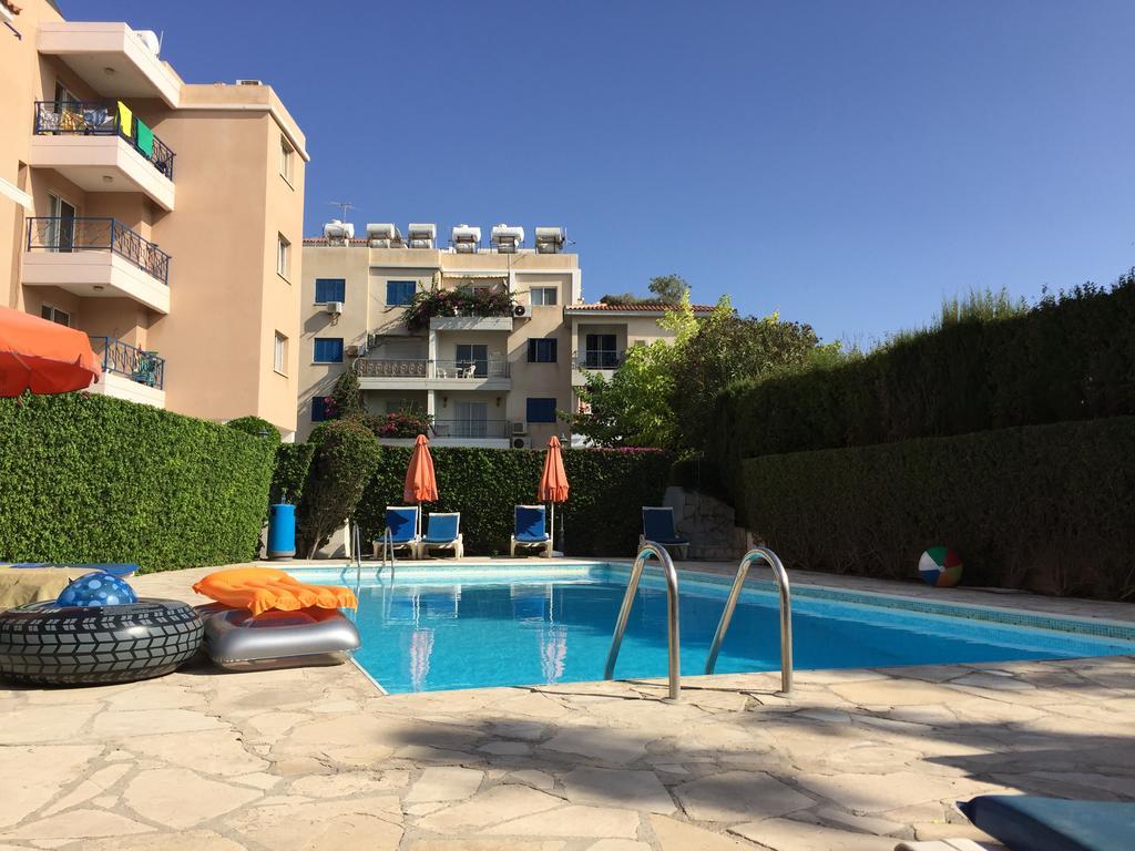 The Paphos Pafia 2 Apartment Luaran gambar